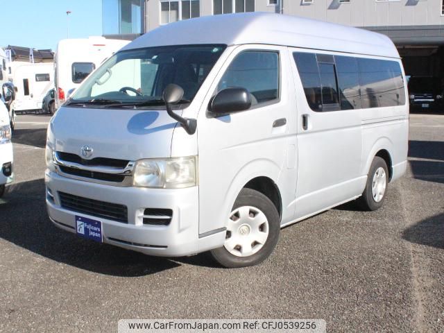 toyota regiusace-van 2010 GOO_JP_700056095530241209002 image 1