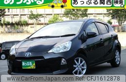 toyota aqua 2012 CFJ1612878