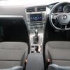 volkswagen golf 2017 quick_quick_AUCJZ_WVWZZZAUZHW011066 image 3