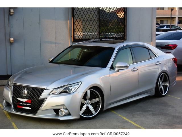 toyota crown 2013 GOO_JP_700060229130230918002 image 1