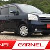 toyota noah 2010 T10685 image 1