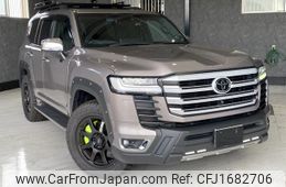 toyota land-cruiser 2023 CFJ1682706