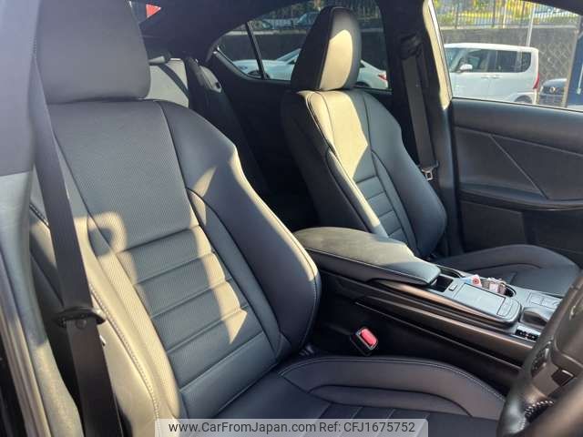 lexus is 2023 CFJ1675752 image 2