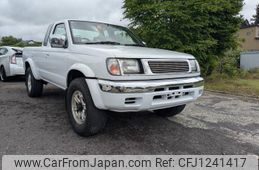nissan datsun-pickup 2001 GOO_NET_EXCHANGE_0610131A30250604W001