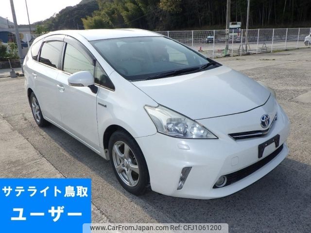 toyota prius-α 2012 -TOYOTA--Prius α ZVW41W-3208193---TOYOTA--Prius α ZVW41W-3208193- image 1