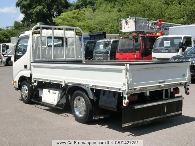 hino dutro 2015 -HINO--Hino Dutoro XZC645M--0003027---HINO--Hino Dutoro XZC645M--0003027- image 2