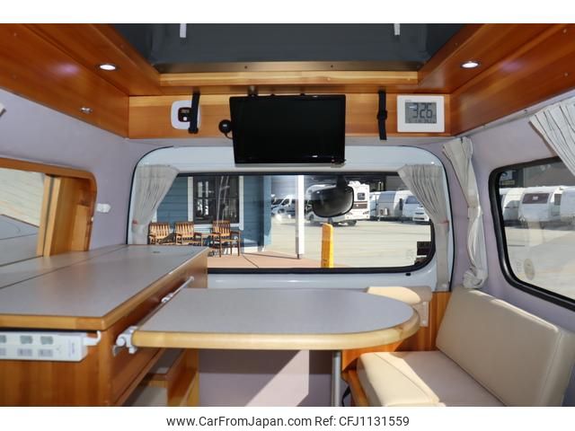 toyota liteace-van 2017 GOO_JP_700070848530250503002 image 1