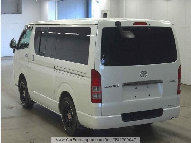 toyota regiusace-van 2011 CFJ1709047 image 2
