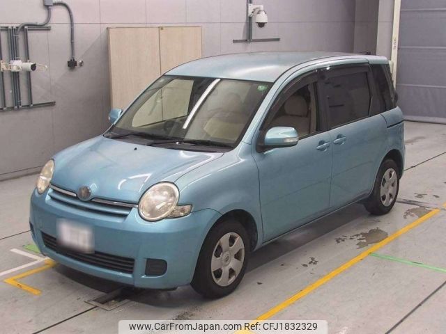 toyota sienta 2009 CFJ1832329 image 1