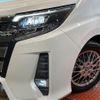 toyota noah 2017 CFJ1691217 image 13