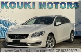 volvo v60 2014 -VOLVO 【名変中 】--Volvo V60 FB4164T--E1175165---VOLVO 【名変中 】--Volvo V60 FB4164T--E1175165-