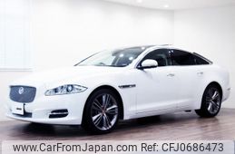 jaguar xj-series 2011 quick_quick_CBA-J12MA_SAJKC18R9BMV21837