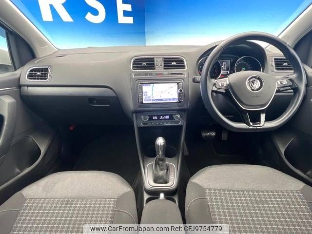 volkswagen polo 2016 -VOLKSWAGEN--VW Polo DBA-6RCJZ--WVWZZZ6RZGU031035---VOLKSWAGEN--VW Polo DBA-6RCJZ--WVWZZZ6RZGU031035- image 2