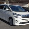 toyota vellfire 2013 24012205 image 1