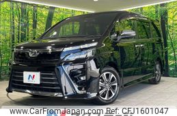 toyota voxy 2018 CFJ1601047