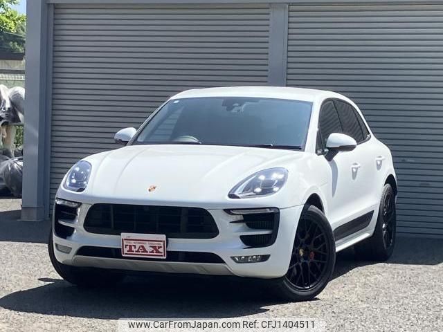 porsche macan 2017 quick_quick_ABA-J1H2_WP1ZZZ395ZJLB70472 image 1