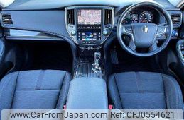 toyota crown 2015 504928-926724