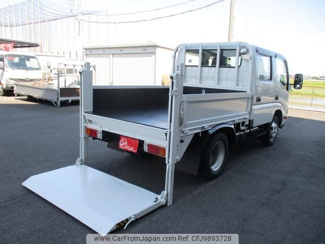 hino dutro 2015 GOO_NET_EXCHANGE_2507066A30240613W001 image 2