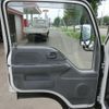 isuzu elf-truck 2013 CFJ1561477 image 40