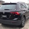 volkswagen tiguan 2017 quick_quick_5NCZE_WVGZZZ5NZHW388218 image 2