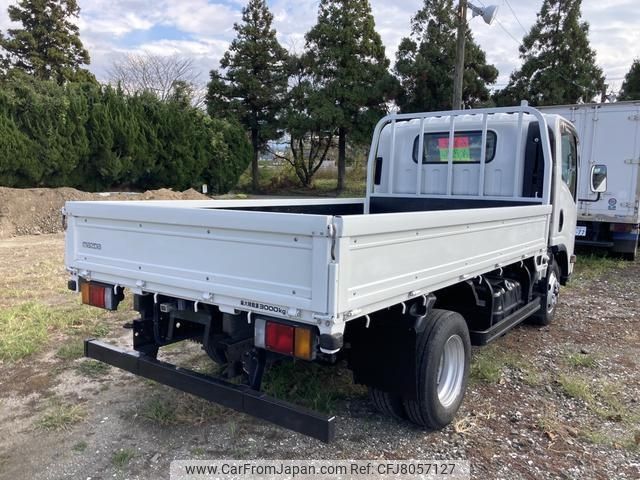 mazda titan 2012 CFJ8057127 image 2