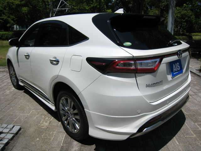 Toyota harrier zsu60