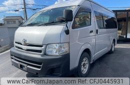 toyota hiace-commuter 2011 GOO_JP_700070896330241114002