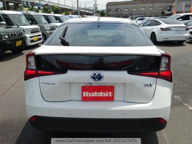 toyota prius 2019 quick_quick_ZVW51_ZVW51-6101853 image 2