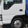 isuzu elf-truck 2005 CFJ1627296 image 16