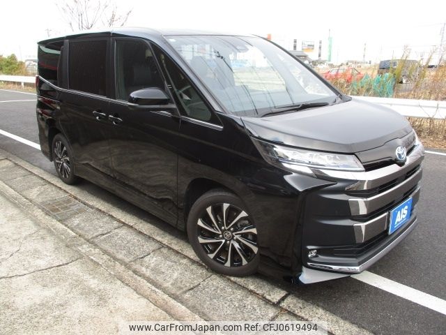 toyota noah 2023 -TOYOTA--Noah 6AA-ZWR90W--ZWR90-0092521---TOYOTA--Noah 6AA-ZWR90W--ZWR90-0092521- image 1