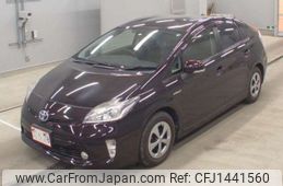 toyota prius 2012 CFJ1441560