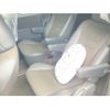 toyota voxy 2013 -TOYOTA--Voxy DBA-ZRR70W--ZRR70-0547145---TOYOTA--Voxy DBA-ZRR70W--ZRR70-0547145- image 27