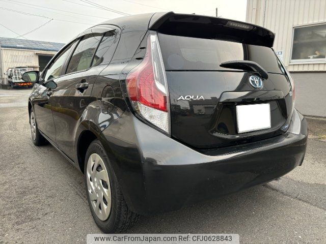 toyota aqua 2015 -TOYOTA 【福岡 504ﾇ8073】--AQUA NHP10--2493057---TOYOTA 【福岡 504ﾇ8073】--AQUA NHP10--2493057- image 2