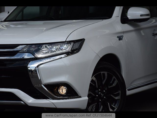 mitsubishi outlander-phev 2015 CFJ1504644 image 2