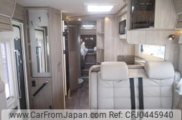 mercedes-benz mercedes-benz-others 2025 GOO_JP_700056143030241114001