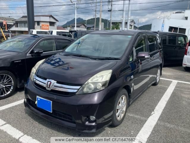 toyota isis 2013 CFJ1647682 image 2