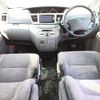 toyota noah 2005 504928-923622 image 1