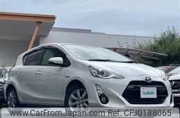 toyota aqua 2015 -TOYOTA--AQUA DAA-NHP10--NHP10-6390594---TOYOTA--AQUA DAA-NHP10--NHP10-6390594-