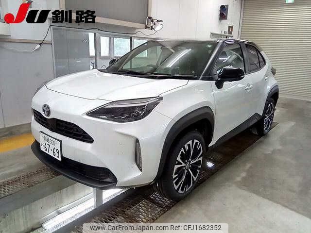 toyota yaris-cross 2024 CFJ1682352 image 1
