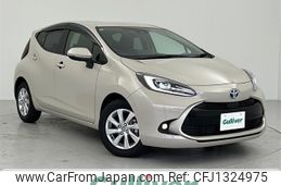 toyota aqua 2024 -TOYOTA--AQUA 6AA-MXPK11--MXPK11-2190096---TOYOTA--AQUA 6AA-MXPK11--MXPK11-2190096-