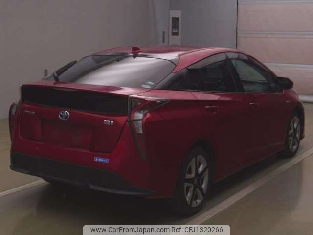 toyota prius 2016 CFJ1320266 image 2