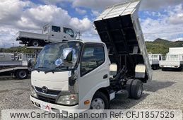 hino dutro 2012 CFJ1857525