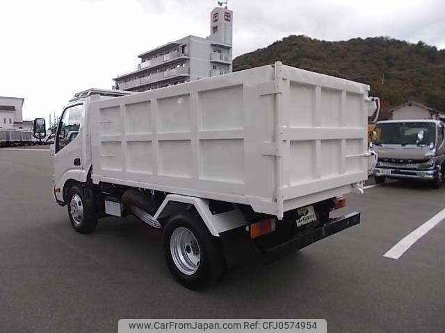 hino dutro 2013 CFJ0574954 image 2
