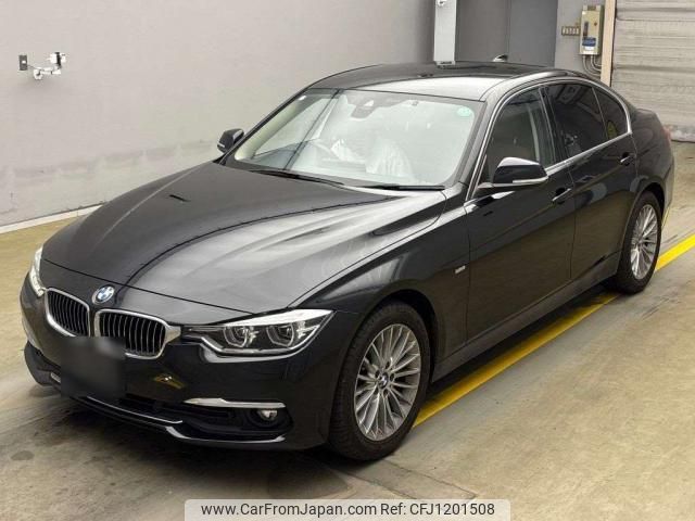 bmw 3-series 2016 quick_quick_LDA-8C20_WBA8C56010NU25399 image 1