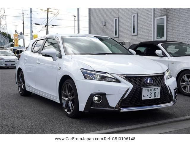 lexus ct 2018 quick_quick_DAA-ZWA10_ZWA10-2323835 image 2