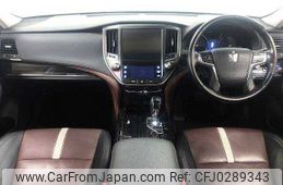 toyota crown 2015 504928-924764