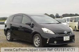toyota prius-α 2013 CFJ1814171