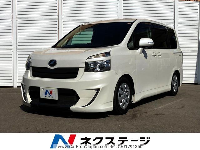 toyota voxy 2012 CFJ1791350 image 1