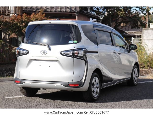 toyota sienta 2019 -TOYOTA--Sienta NSP170G--NSP170-7217601---TOYOTA--Sienta NSP170G--NSP170-7217601- image 2