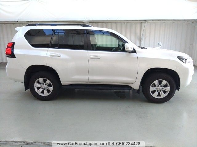 toyota land-cruiser-prado 2020 ENHANCEAUTO_1_ea288056 image 2